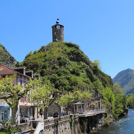 Hôtel Confort Tarascon-sur-Ariège Exterior foto